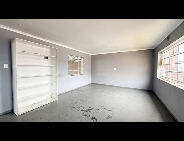 430M² WAREHOUSE TO LET IN WADEVILLE